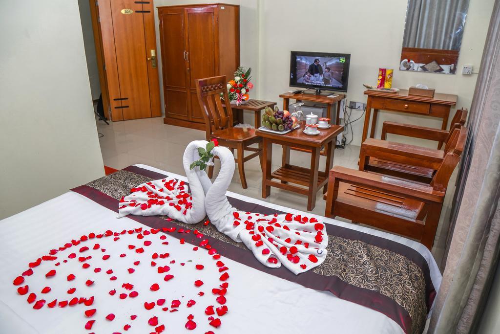 City Grand Hotel Mandalay Esterno foto