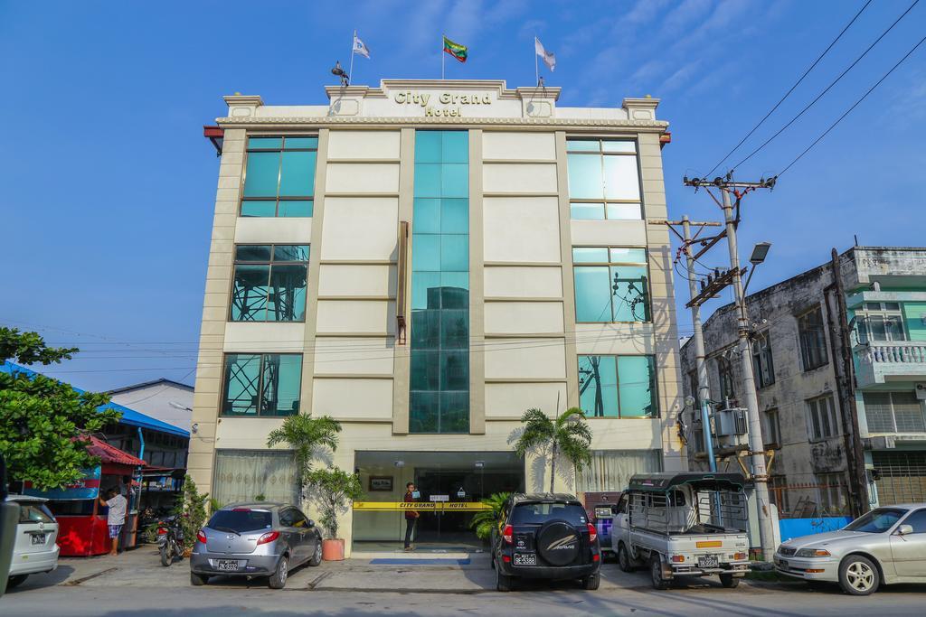 City Grand Hotel Mandalay Esterno foto