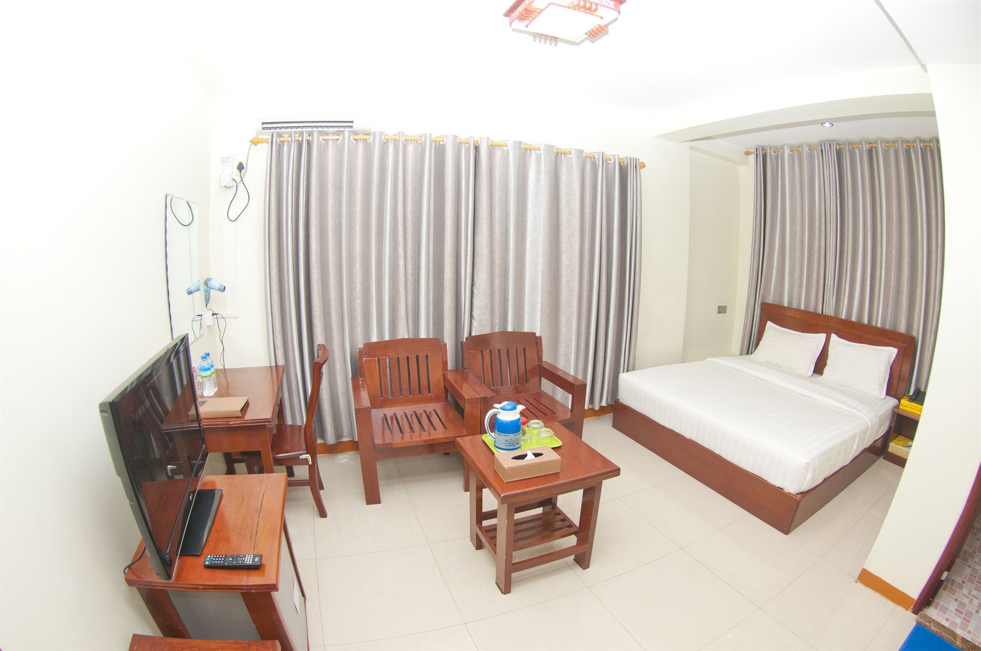 City Grand Hotel Mandalay Esterno foto