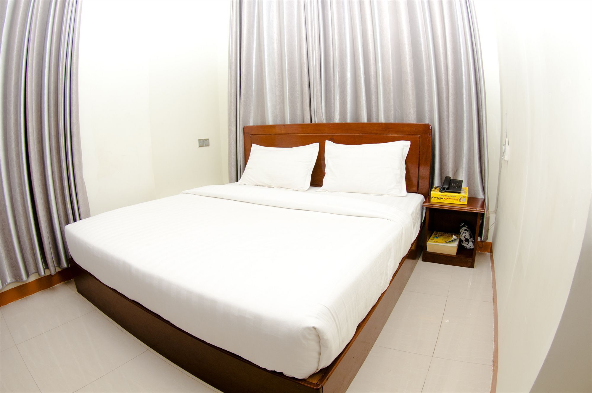 City Grand Hotel Mandalay Esterno foto